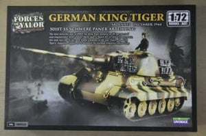 Forces Of Valor - 1/72 Scale - German King Tiger 501st SS Schwhere Paner Abteilung, Ardennes December, 1944 Plastic Kit