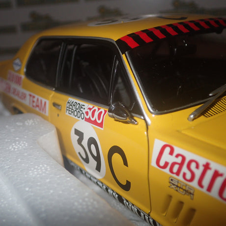 Biante/AutoArt 87060 1/18 Scale Holden 1970 LC Torana #39C Colin Bond