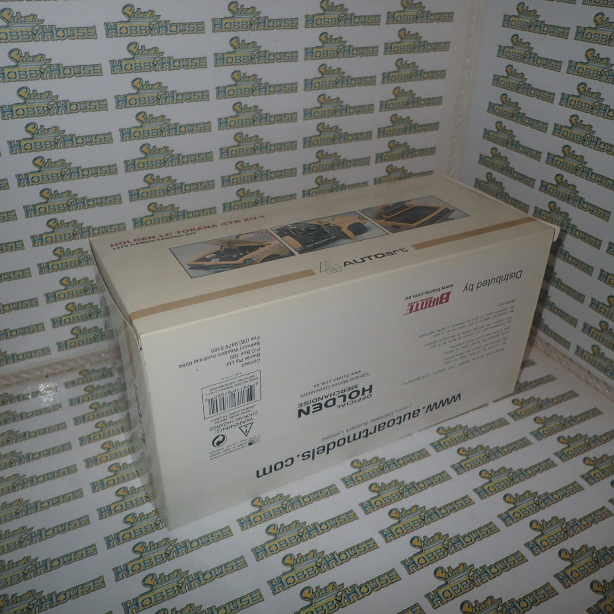 Biante/AutoArt 87060 1/18 Scale Holden 1970 LC Torana #39C Colin Bond