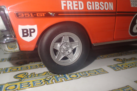 Biante AutoArt - 87214 1/18 1972 Bathurst - Falcon XY GTHO - Fred Gibson #8D