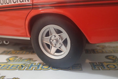 Biante AutoArt - 87214 1/18 1972 Bathurst - Falcon XY GTHO - Fred Gibson #8D