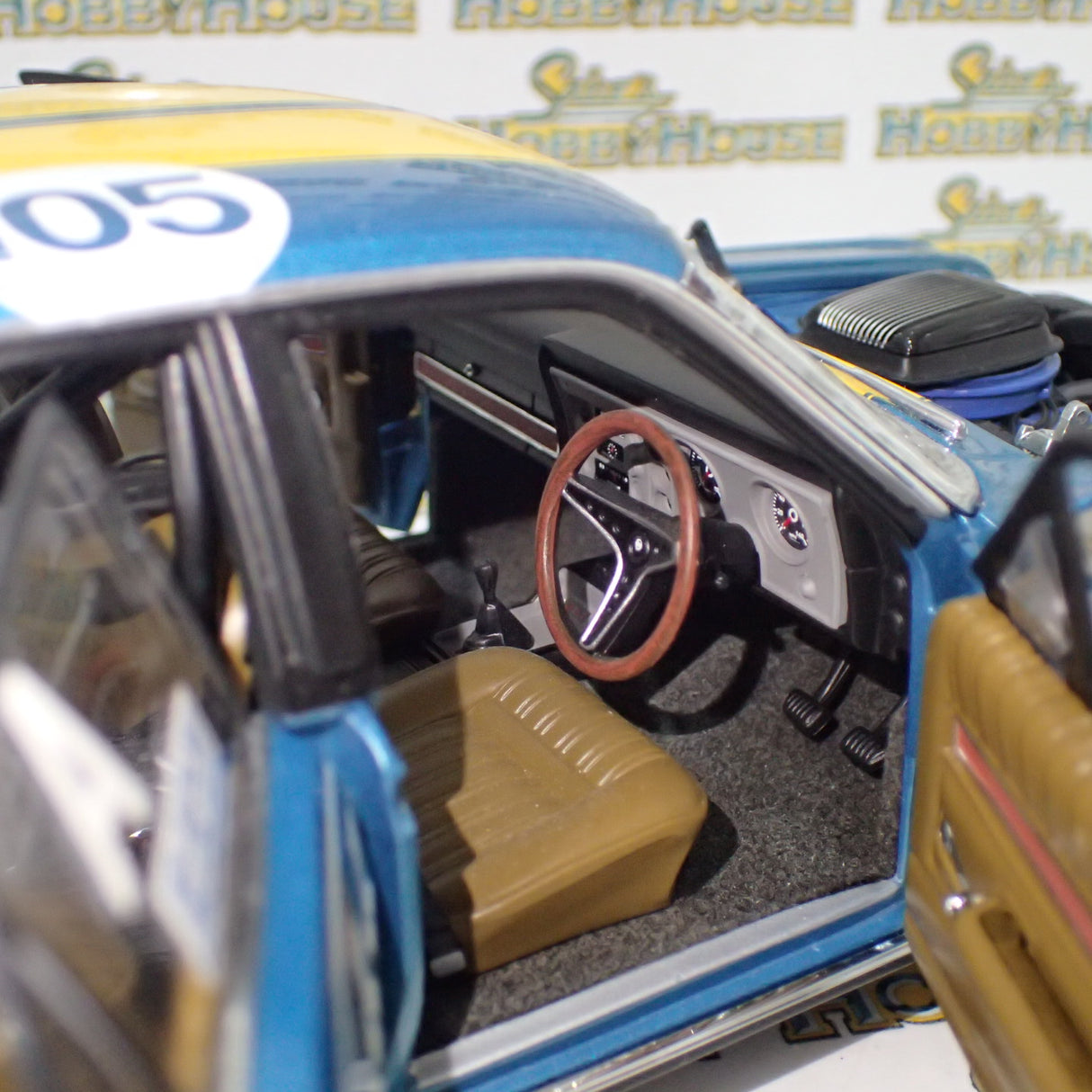 Biante Autoart 87216 - 1/18 Scale 1972 Ford XY Falcon GTHO Phase III Castrol GTX New Zealand Production Car Champion Winner #105 - Jim Richards