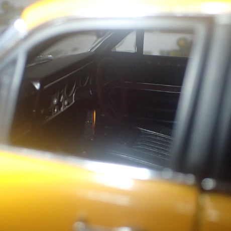 Biante AutoArt - 87310 1/18 Scale FORD FALCON XY GTHO PHASE 3 1973 MURRAY CARTER CAR #3