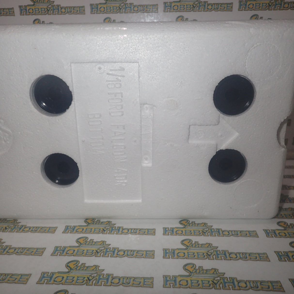 Biante AutoArt - 87310 1/18 Scale FORD FALCON XY GTHO PHASE 3 1973 MURRAY CARTER CAR #3