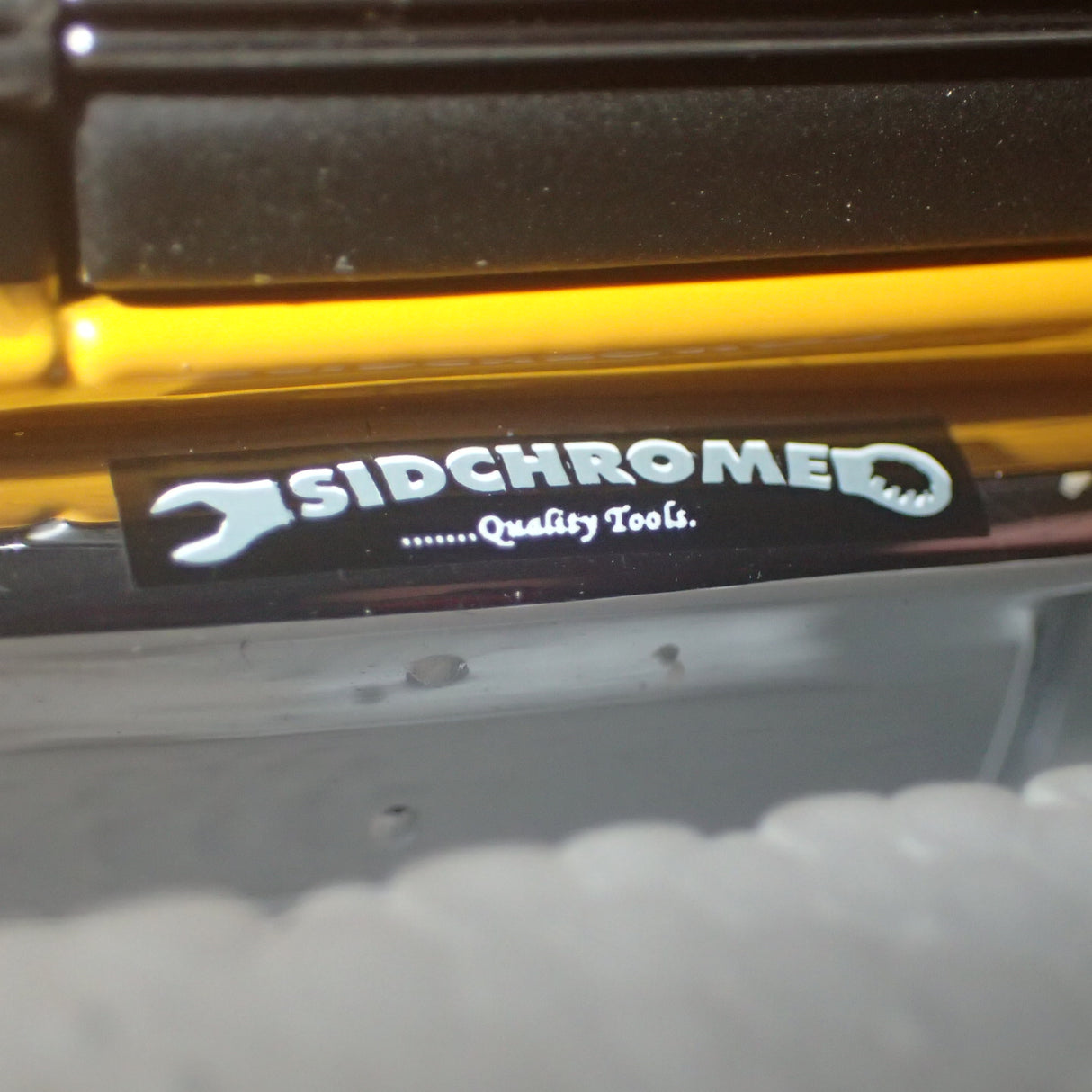 Biante AutoArt - 87310 1/18 Scale FORD FALCON XY GTHO PHASE 3 1973 MURRAY CARTER CAR #3