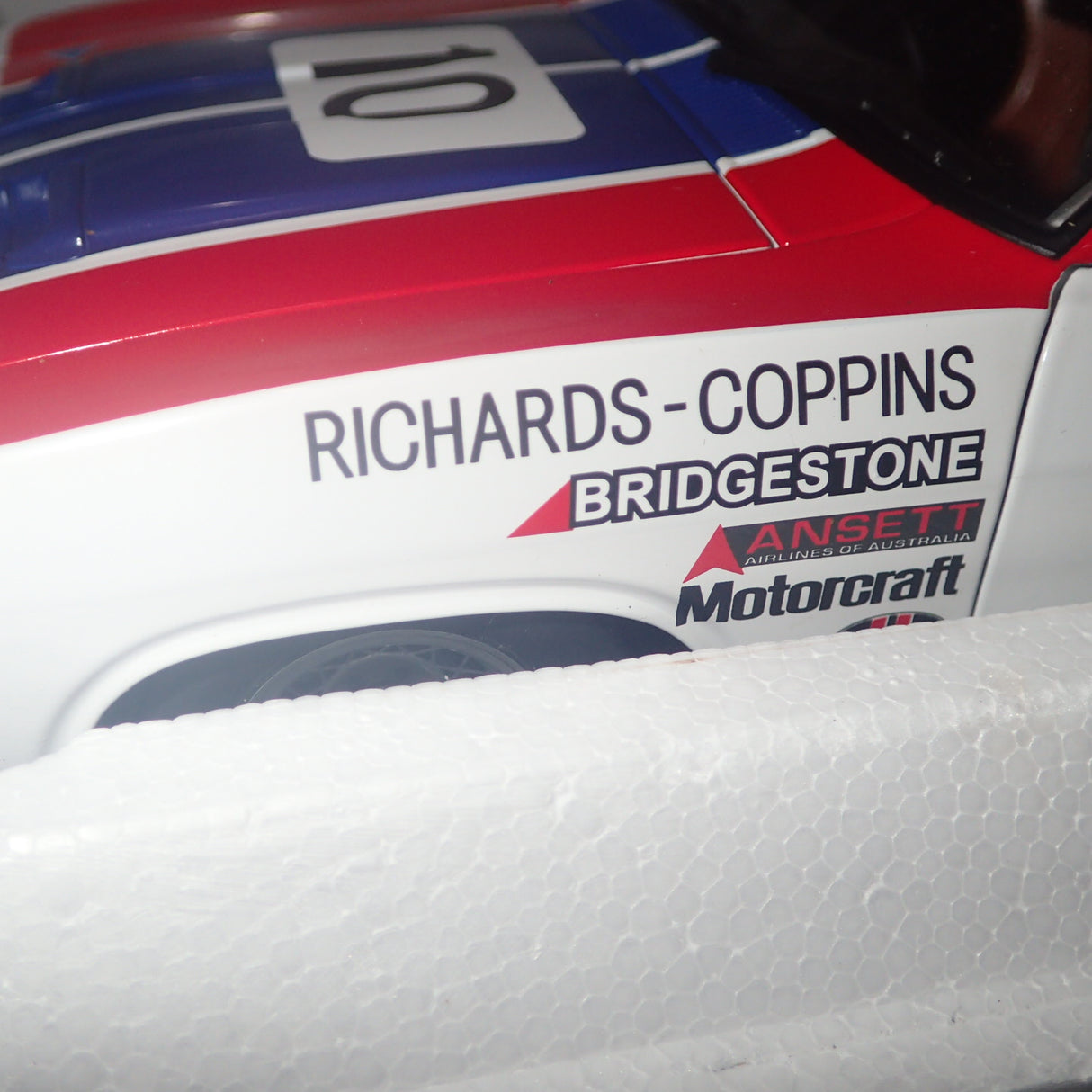 Biante 87714 - 1/18 Scale Ford Falcon XB Bathurst 1000 1977 Diecast Scale Model Replica