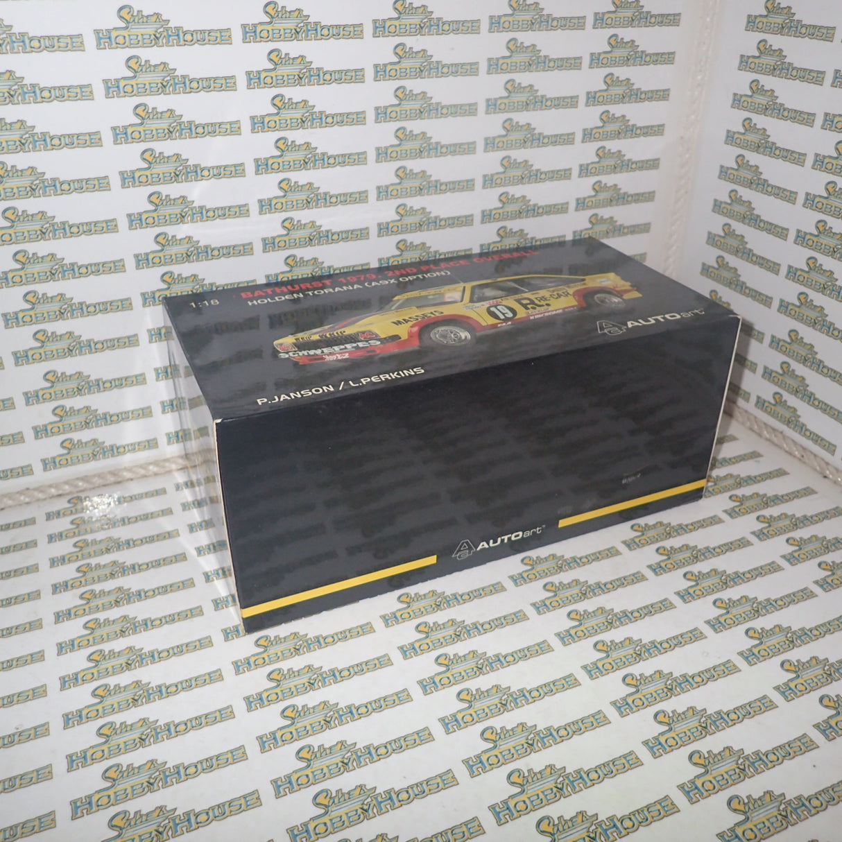 Biante AutoArt 87961 - 1/18 Scale Holden LX Torana SS A9X 2DR #19 Janson-Perkins 1979 Hardie-Ferodo 1000 Diecast Scale Model Replica