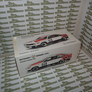 Biante/AutoArt 87962 - 1/18 Scale 979 BATHURST WINNER PETER BROCK HOLDEN A9X TORANA
