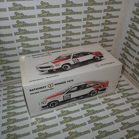 Biante/AutoArt 87962 - 1/18 Scale 979 BATHURST WINNER PETER BROCK HOLDEN A9X TORANA