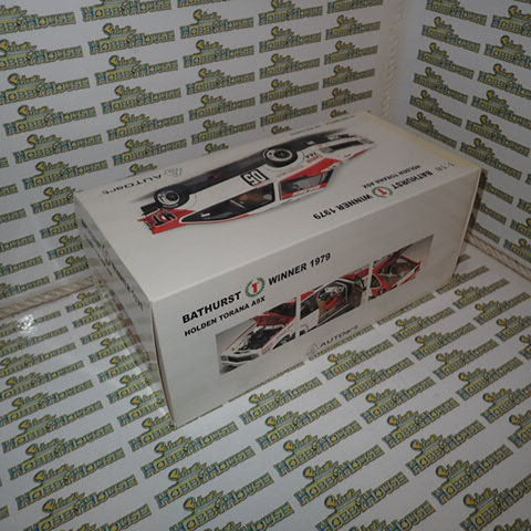 Biante/AutoArt 87962 - 1/18 Scale 979 BATHURST WINNER PETER BROCK HOLDEN A9X TORANA