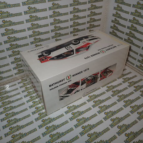 Biante/AutoArt 87962 - 1/18 Scale 979 BATHURST WINNER PETER BROCK HOLDEN A9X TORANA