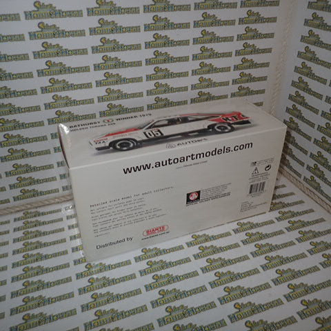 Biante/AutoArt 87962 - 1/18 Scale 979 BATHURST WINNER PETER BROCK HOLDEN A9X TORANA
