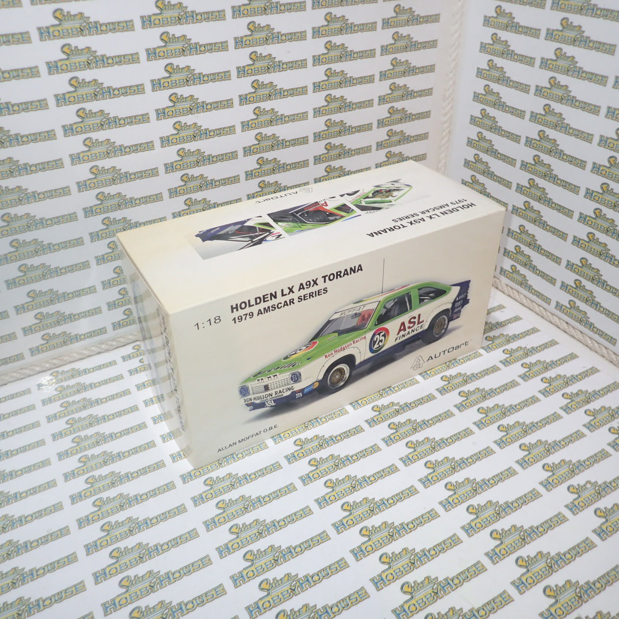 Biante/AutoArt 87964 - 1/18 Scale Holden LX Torana A9X as driven by Allan Moffat in the 1979 Amscar series.