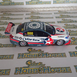 Classic Carlectables 888-21 1/43 Scale Holden VF Commodore Craig Lowndes