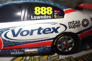 Classic Carlectables 888-21 1/43 Scale Holden VF Commodore Craig Lowndes