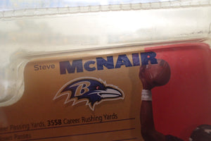 McFarlane 92775 - 2007 NFL Series 16 Steve McNair Figure