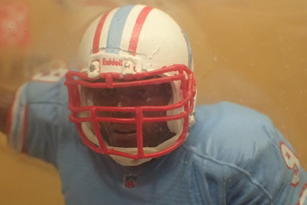 McFarlane 92775 - 2007 NFL Series 16 Steve McNair Figure