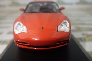 Maxichamps - 1/43 Scale - Porsche 911 Carrera 2001 in Orange Red Metallic Scale Model Replica
