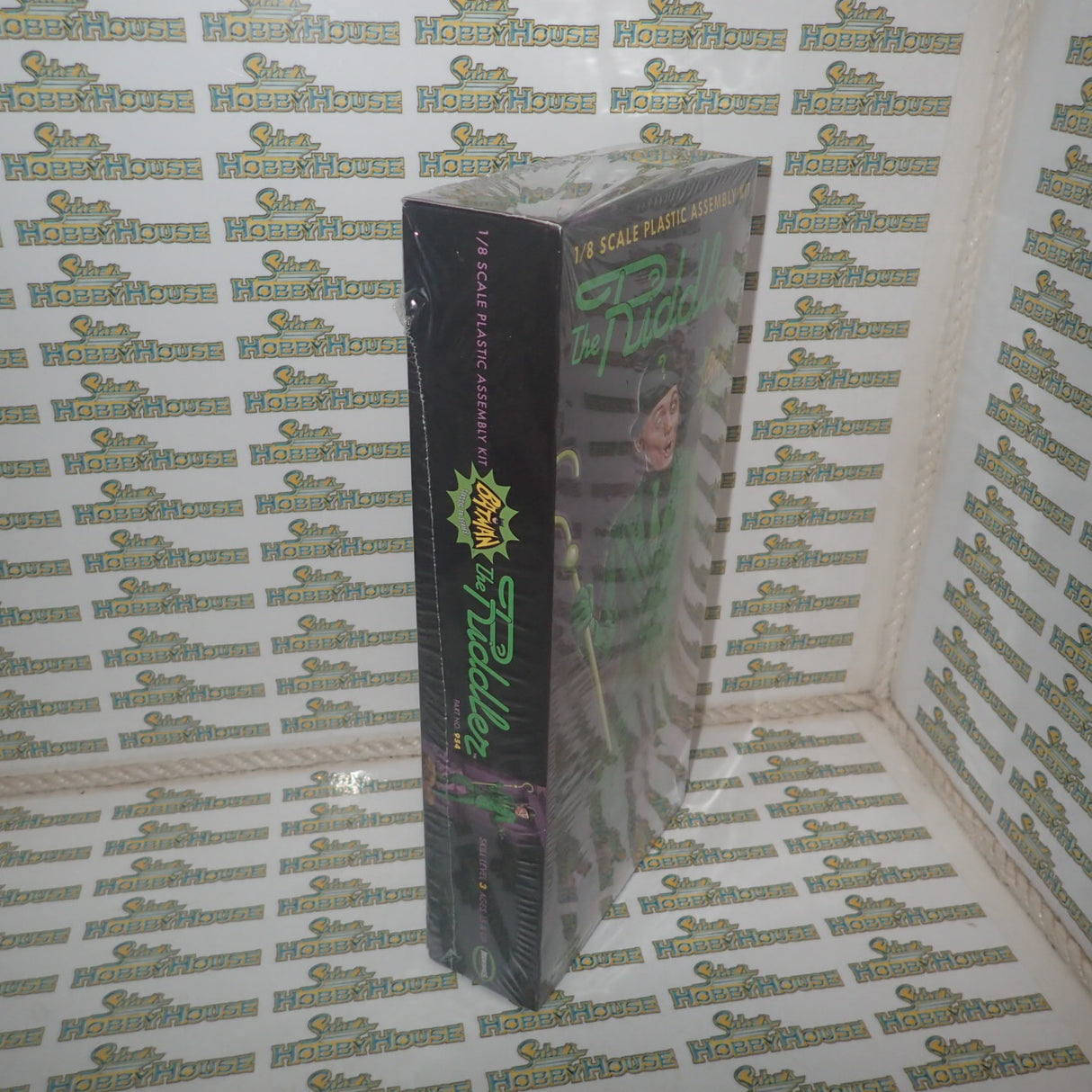 Moebius MO954 - 1/8 1966 Riddler Plastic Model Kit