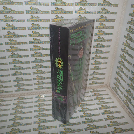 Moebius MO954 - 1/8 1966 Riddler Plastic Model Kit