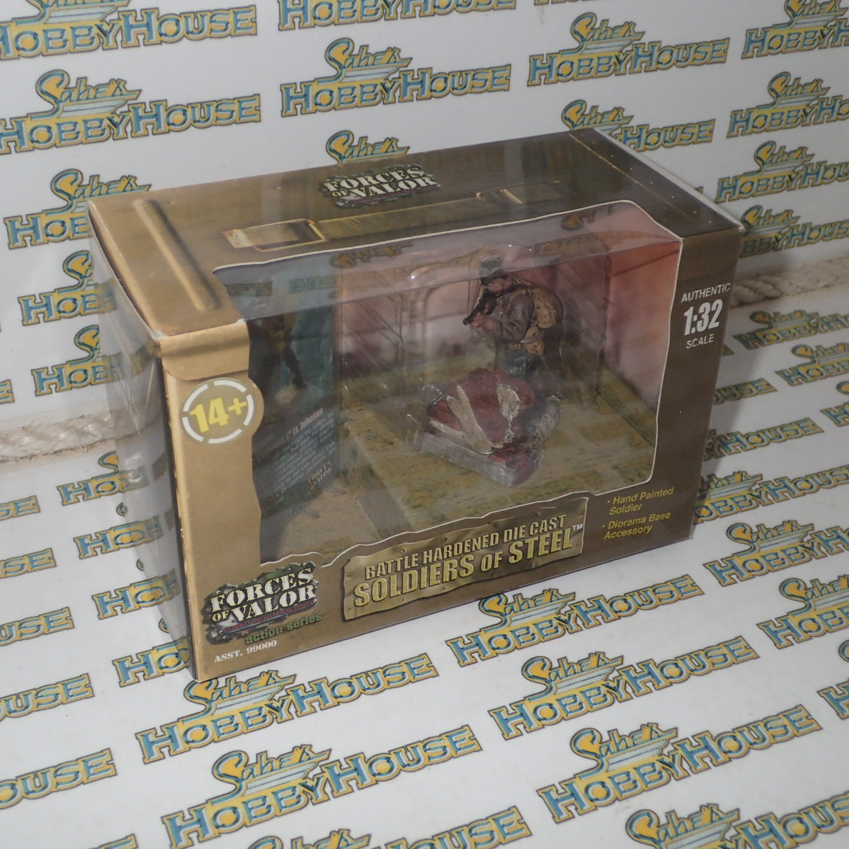 Forces of Valor 99001 - 1/32 Scale -Soldiers of Steel - U.S. 101st Airborne Division 327th Glider Infantry Regiment 1st Lt. Johnson Hand Painted Soldier Scale Model Replica