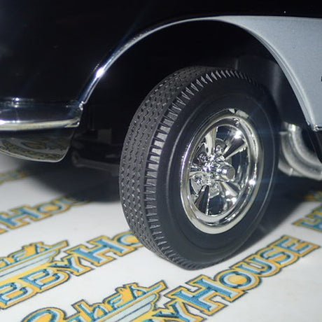 ACME A1800930 - 1/18 Scale 1961 Chevrolet Corvette Gasser - Showtime