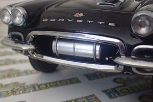 ACME A1800930 - 1/18 Scale 1961 Chevrolet Corvette Gasser - Showtime