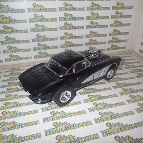 ACME A1800930 - 1/18 Scale 1961 Chevrolet Corvette Gasser - Showtime