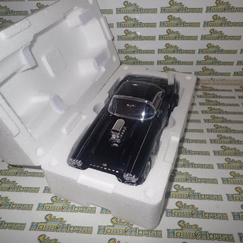 ACME A1800930 - 1/18 Scale 1961 Chevrolet Corvette Gasser - Showtime