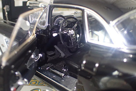 ACME A1800930 - 1/18 Scale 1961 Chevrolet Corvette Gasser - Showtime