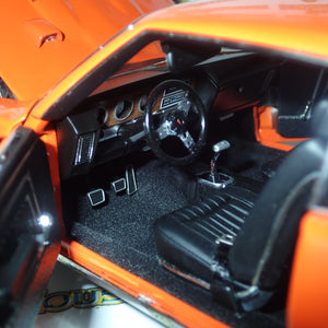 ACME A1801214 - 1/18 Scale 1970 Pontiac GTO Street Fighter the Prosecutor Diecast Scale Model Replica