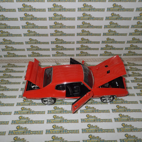 ACME A1801214 - 1/18 Scale 1970 Pontiac GTO Street Fighter the Prosecutor Diecast Scale Model Replica