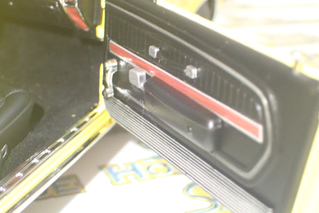 ACME A1801806 - 1/18 Scale 1968 Shelby GT 350 - "WT" Paint Scheme 6066 Yellow - Release 2