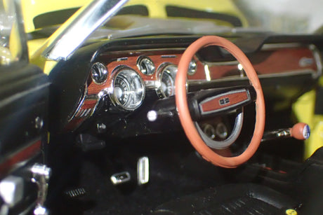 ACME A1801806 - 1/18 Scale 1968 Shelby GT 350 - "WT" Paint Scheme 6066 Yellow - Release 2