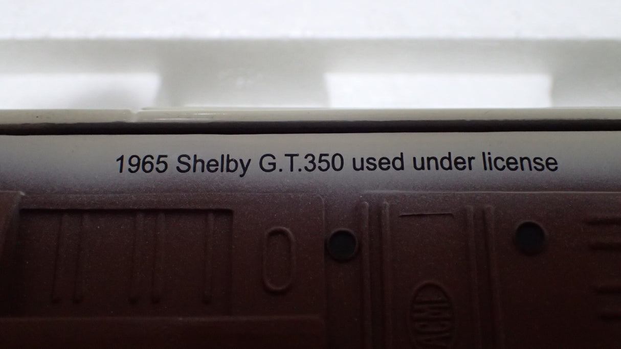 ACME A1801813 - 1/18 Scale Charlie Kemp 1965 Shelby G.T.350R only 123 Diecast Scale Model Replica's made