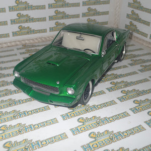 ACME A1801845 - 1/18 Scale 1965 SHELBY GT350R STREET FIGHTER - GREEN HORNET Diecast Scale Model Replica
