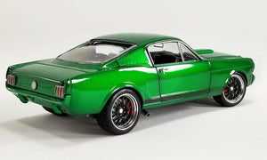 ACME A1801845 - 1/18 Scale 1965 SHELBY GT350R STREET FIGHTER - GREEN HORNET Diecast Scale Model Replica