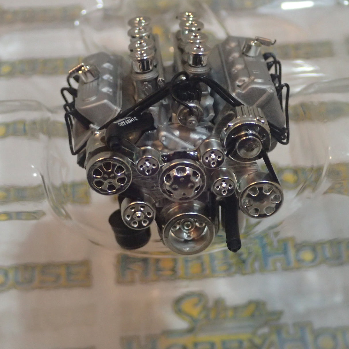 ACME A1801847E - 1/18 Scale INJECTED BOSS 9 429 ENGINE & TRANSMISSION