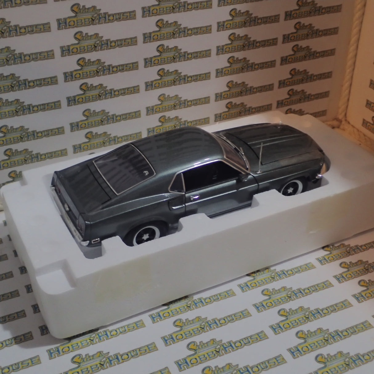 ACME A1801847NC - 1/18 Scale FORD MUSTANG GT FASTBACK 1969 "NICE CAR COLLECTION"