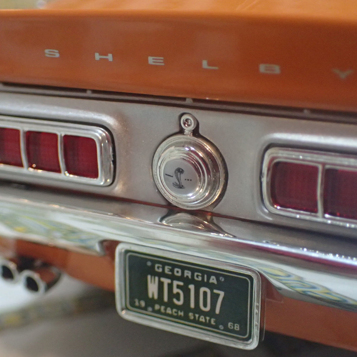 ACME A1801873 - 1/18 Scale 1968 SHELBY GT500 KR - WT COLOR CODE 5107 - WT #6 Diecast Scale Model Replica