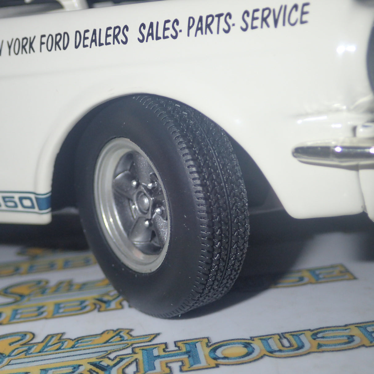 ACME A1801883 - 1/18 Scale 1965 Shelby GT350 - Reynolds Ford Diecast Scale Model Replica