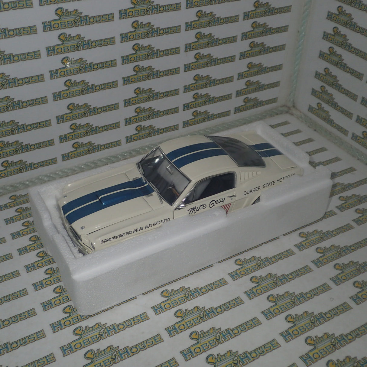 ACME A1801883 - 1/18 Scale 1965 Shelby GT350 - Reynolds Ford Diecast Scale Model Replica