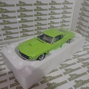 ACME A1801889 -1/18 1969 Ford Mustang 600 Groovy Green Diecast Scale Model Replica