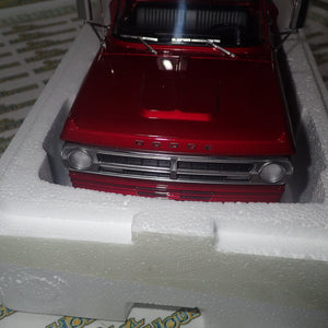 ACME A1801915 - 1/18 Scale 1970 Dodge D-300 Ramp Truck Mazmanian Diecast Scale Model Replica