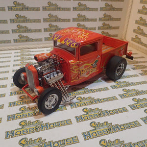 ACME A1804102 - 1/18 Scale 1932 Ford Hot Rod Pick Up Rat Fink Diecast Scale Model Replica