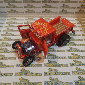 ACME A1804102 - 1/18 Scale 1932 Ford Hot Rod Pick Up Rat Fink Diecast Scale Model Replica