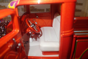 ACME A1804102 - 1/18 Scale 1932 Ford Hot Rod Pick Up Rat Fink Diecast Scale Model Replica