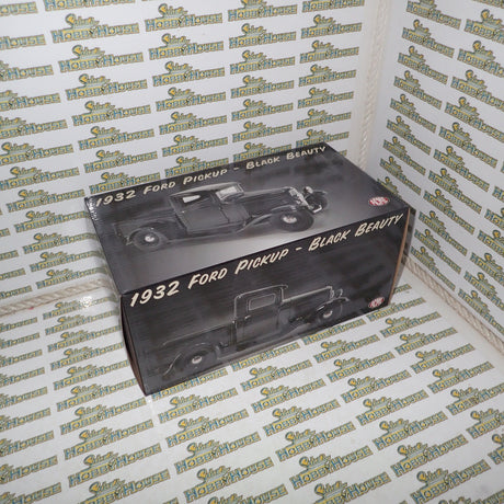 ACME A1804104 - 1/18 Scale 1932 Ford Pickup - Black Beauty Die-cast Model Replica