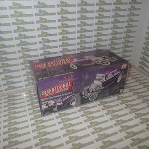 ACME A1805009 - 1/18 Scale - Grand National Deuce Series 1932 Ford Five Window Release No.4 Diecast Model Replica