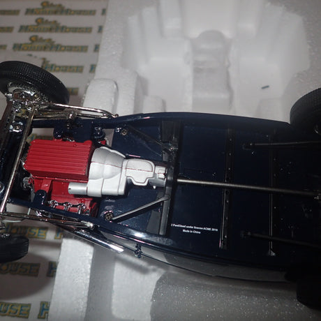 ACME A1805014 - 1/18 Scale 1932 Ford Roadster in Washington Blue Diecast Scale Model Replica